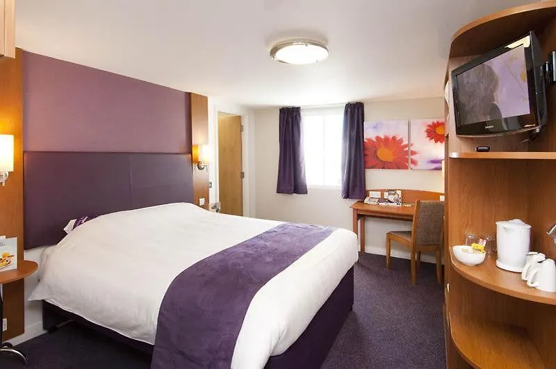 Premier Inn Harrogate South Hotel